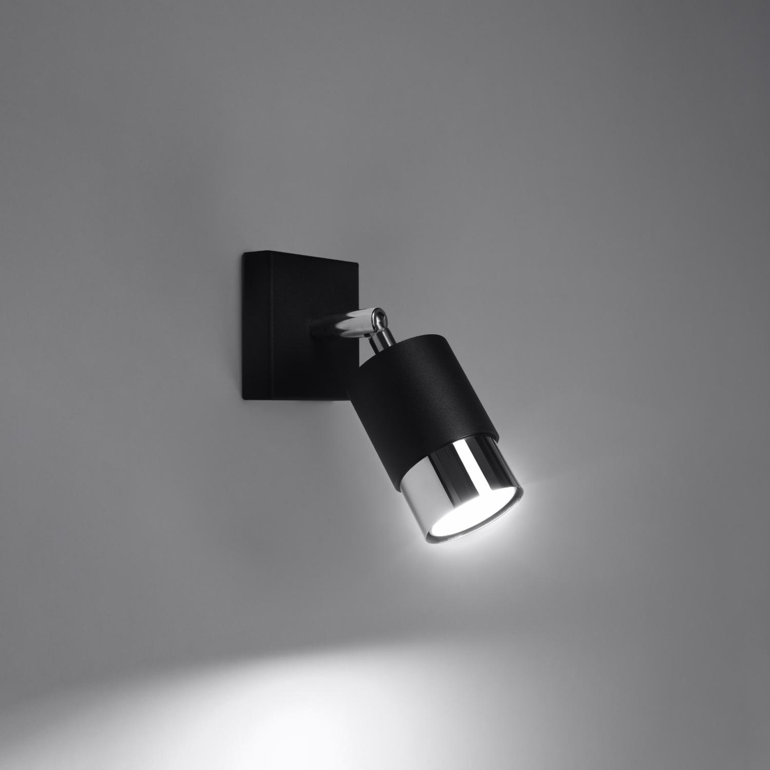 aplica NERO negro/cromo para un acabado elegante y sofisticado. Ideal para resaltar detalles y añadir un toque moderno a cualquier diseño. Dale un nuevo nivel a tu estilo.