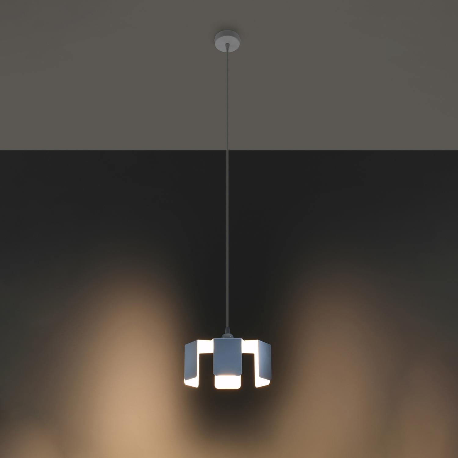 lámpara colgante TULIP blanca, elegante y minimalista. Ideal para iluminar tu hogar con un toque moderno y fresco. Perfecta para cualquier espacio, desde la cocina hasta el salón.