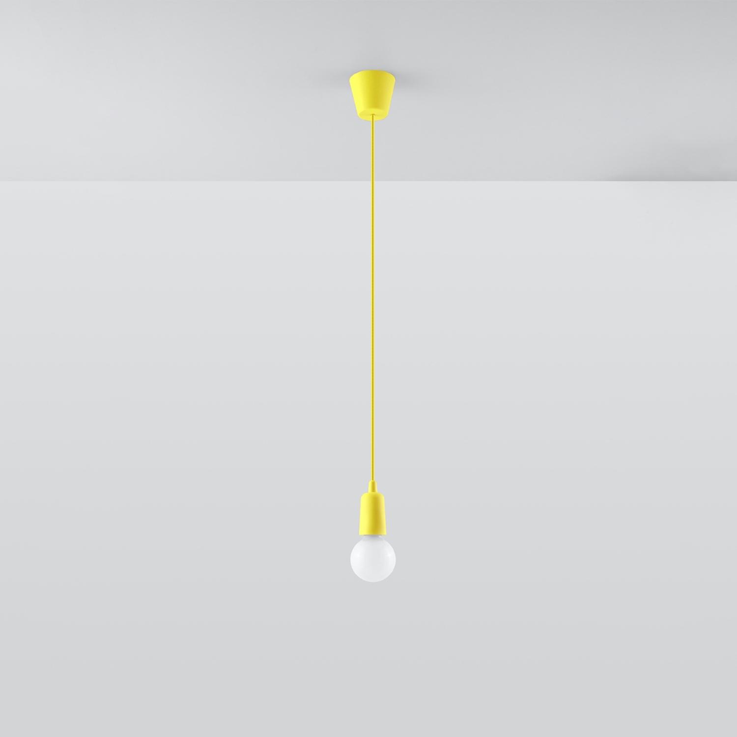 lámpara colgante DIEGO 1 amarilla: una pieza única que ilumina con estilo moderno y vibrante. Perfecta para dar vida a cualquier espacio, combina elegancia y funcionalidad.