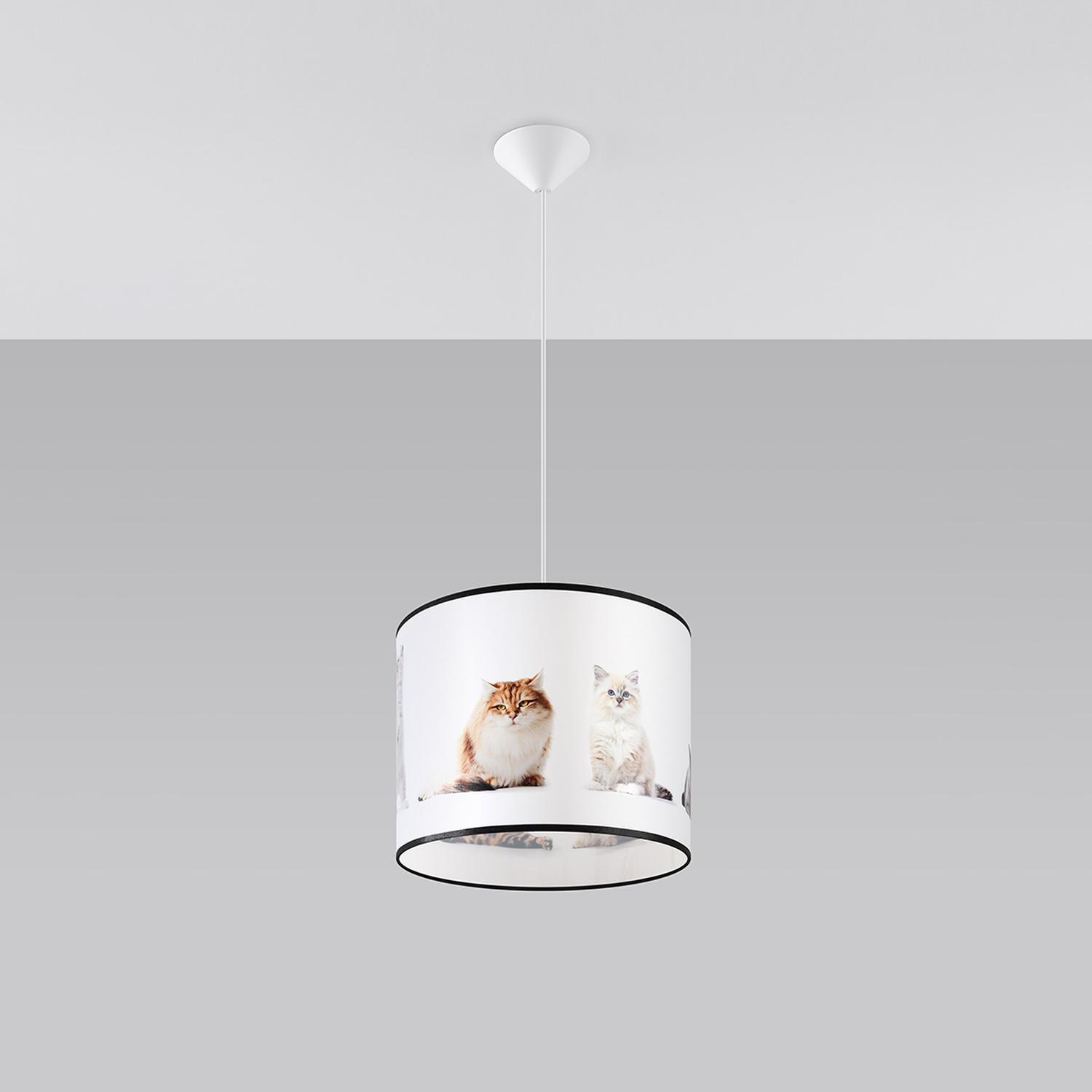 lámpara colgante KITTY 30: sofisticada y contemporánea, ilumina tu hogar con estilo. Su diseño excepcional realza cualquier ambiente y añade un toque de elegancia a tus espacios.
