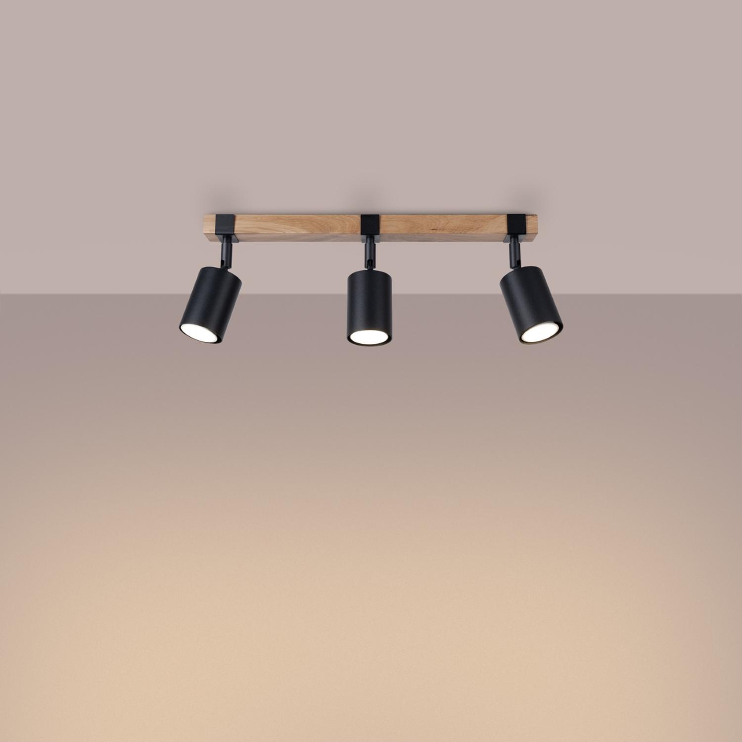 lámpara de techo FAGER 3 negra, elegante y moderna, ideal para iluminar cualquier espacio con estilo. Su diseño contemporáneo y sofisticado realza la decoración de tu hogar.