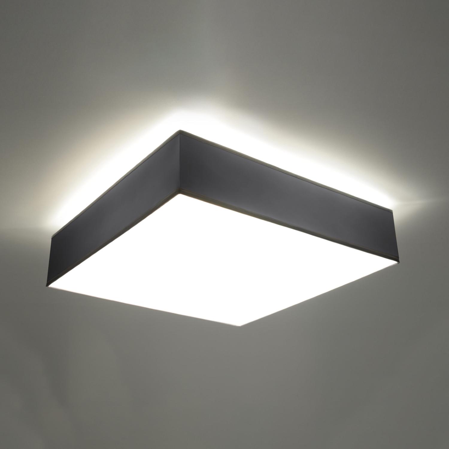 lámpara de techo HORUS 45 gris, elegante y contemporánea. Ideal para iluminar y modernizar cualquier espacio, aportando estilo y sofisticación a tu decoración. Perfecta para tu hogar.