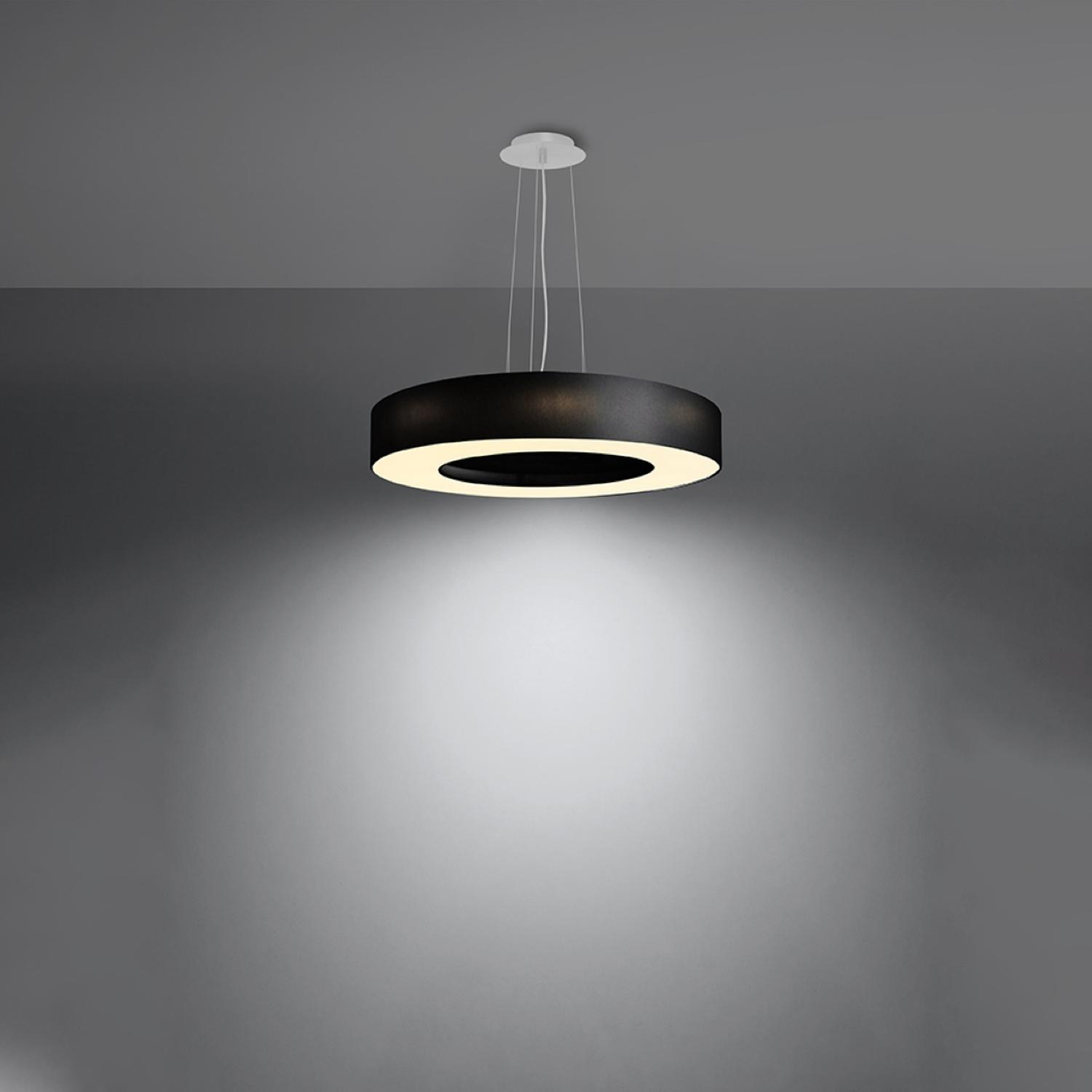 lámpara SATURNO SLIM 50 negra, elegante y moderna, ideal para cualquier espacio. Su diseño minimalista y acabado en negro la convierten en el complemento perfecto para tu decoración.