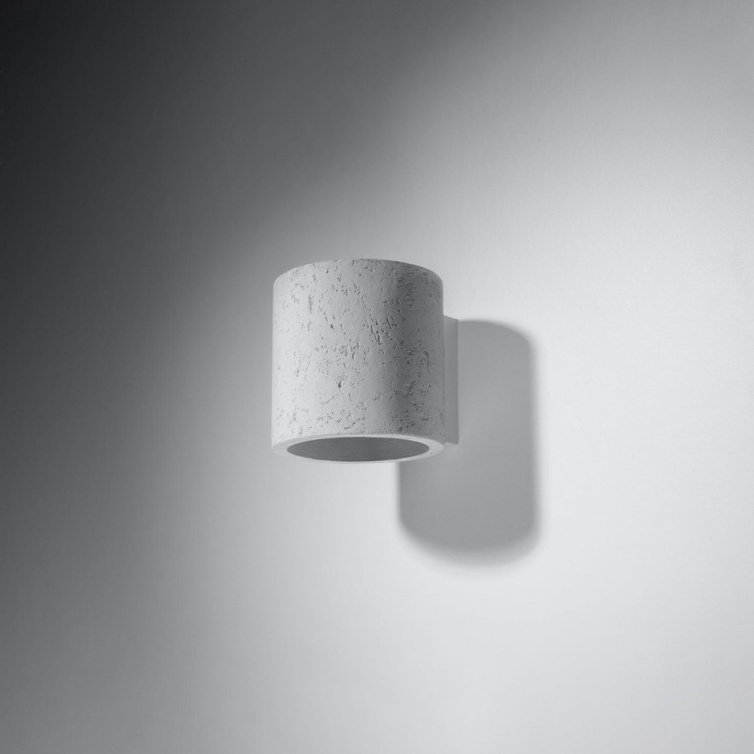 aplique ORBIS hormigón, la solución ideal para tus proyectos de construcción. Perfecto para estructuras duraderas, resistentes y de alta calidad. Transforme su espacio con confianza.