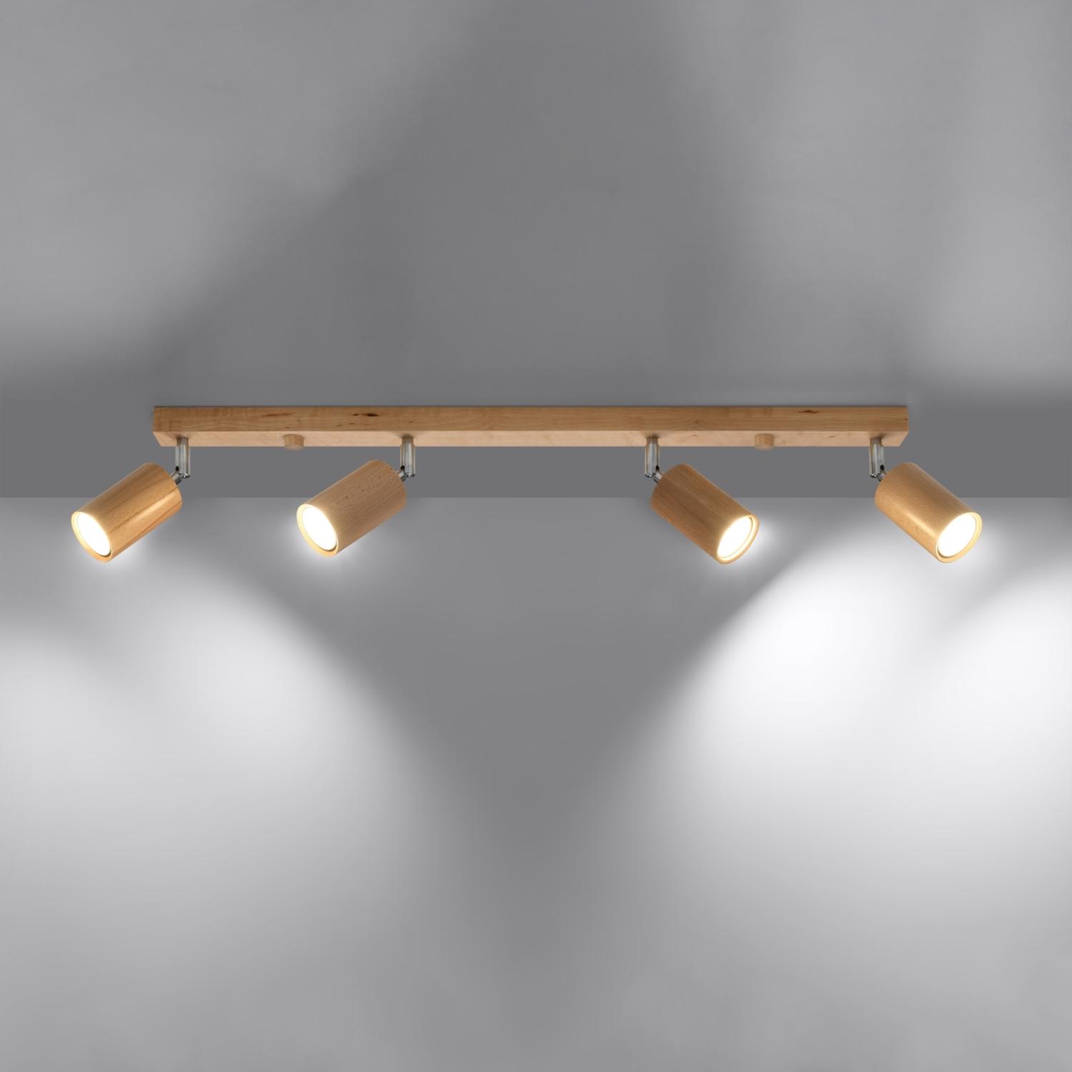 lámpara de techo BERG 4, con un elegante diseño en madera natural, perfecta para iluminar y dar un toque cálido y acogedor a cualquier habitación. Ideal para hogares modernos.