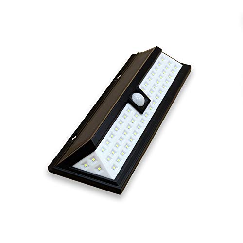 aplique solar LED 10W recargable, ideal para iluminar paredes exteriores. Eficiente y ecológico, ofrece luz brillante sin necesidad de conexión eléctrica. Perfecto para jardines y patios.